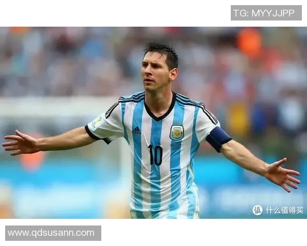 足球明星全景图鉴揭秘他们的传奇故事与辉煌成就